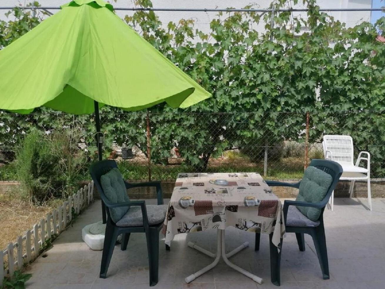 נין Apartments Petar - 30 M From Sandy Beach מראה חיצוני תמונה