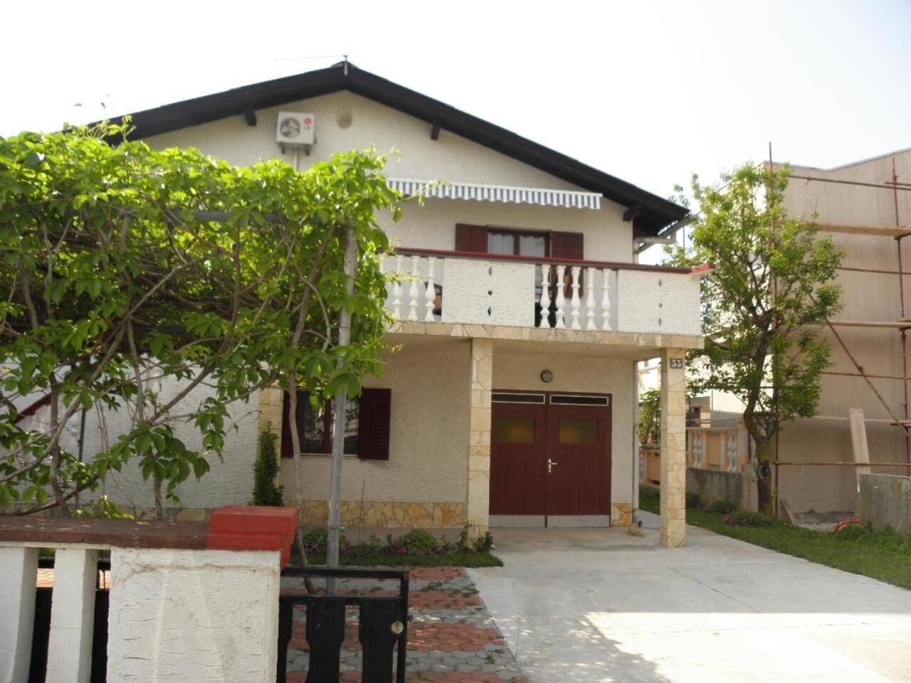 נין Apartments Petar - 30 M From Sandy Beach מראה חיצוני תמונה